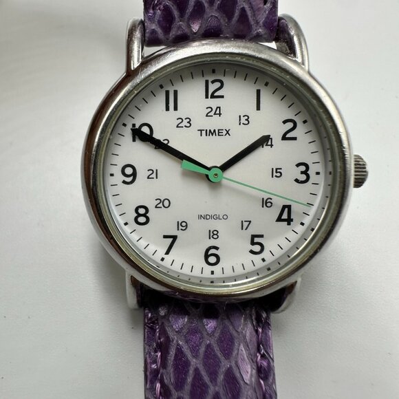 Timex Weekender Watch Women Silver Tone Purple Leather Band New Battery 9" - Picture 1 of 13